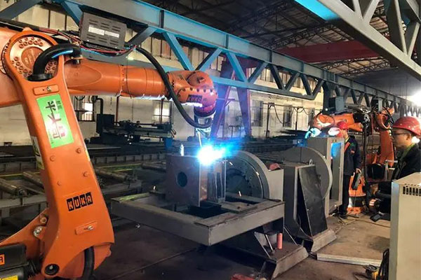 机器人自动焊接加工