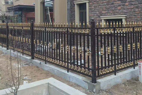 别墅铁艺护栏