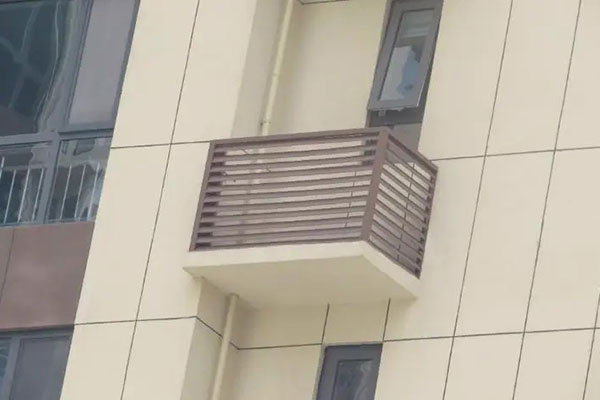 空调栏杆